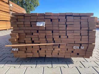 Ca. 204x Guyana Teak Planken Fijnbezaagd, 31x80mm, lengte 25/400cm, 83